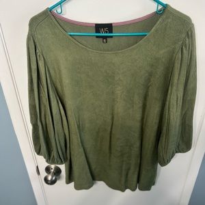 W5 bubble sleeve top 🫒